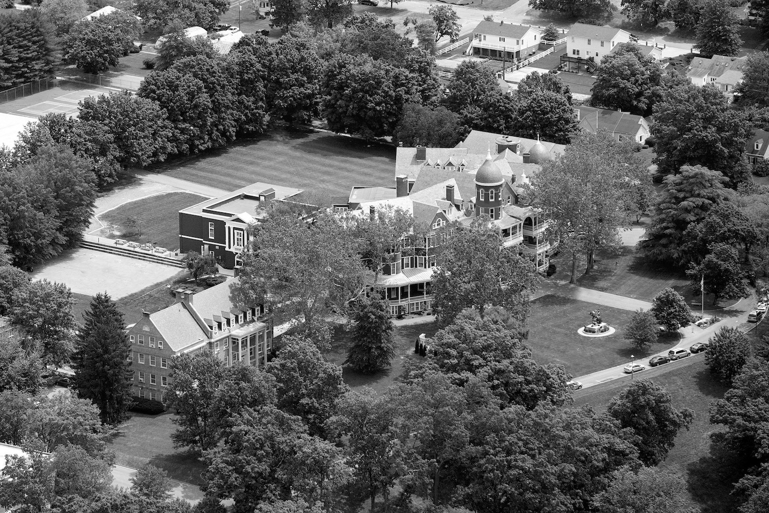 Southern Virginia University buildings from an aerial view in 2012