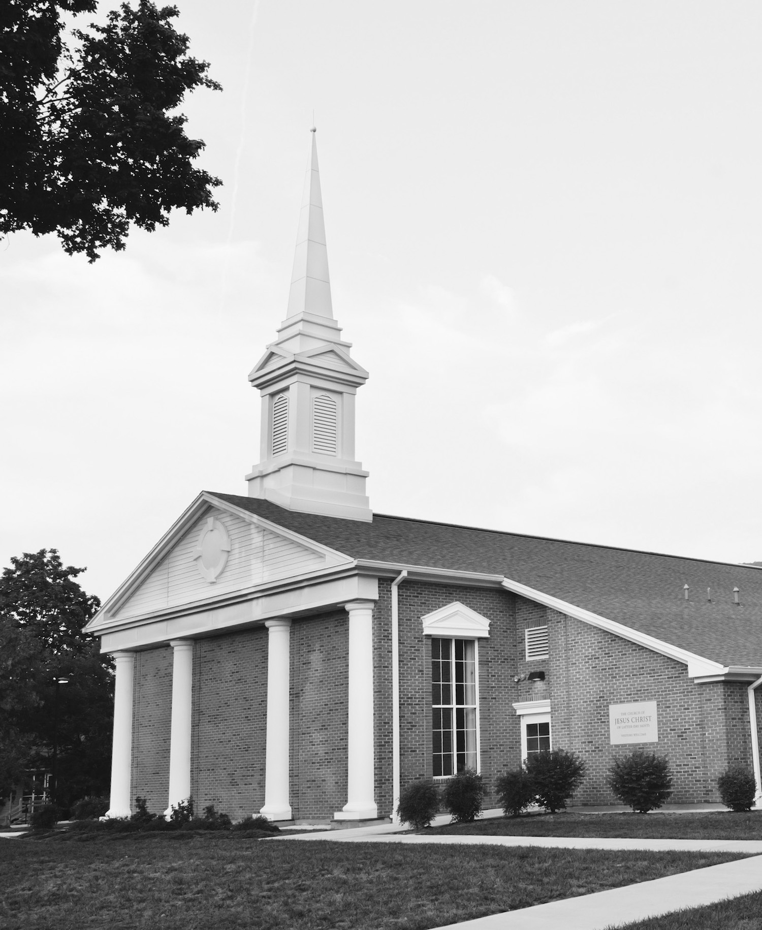 Photo of the Southern Virginia Institute Building in 2012