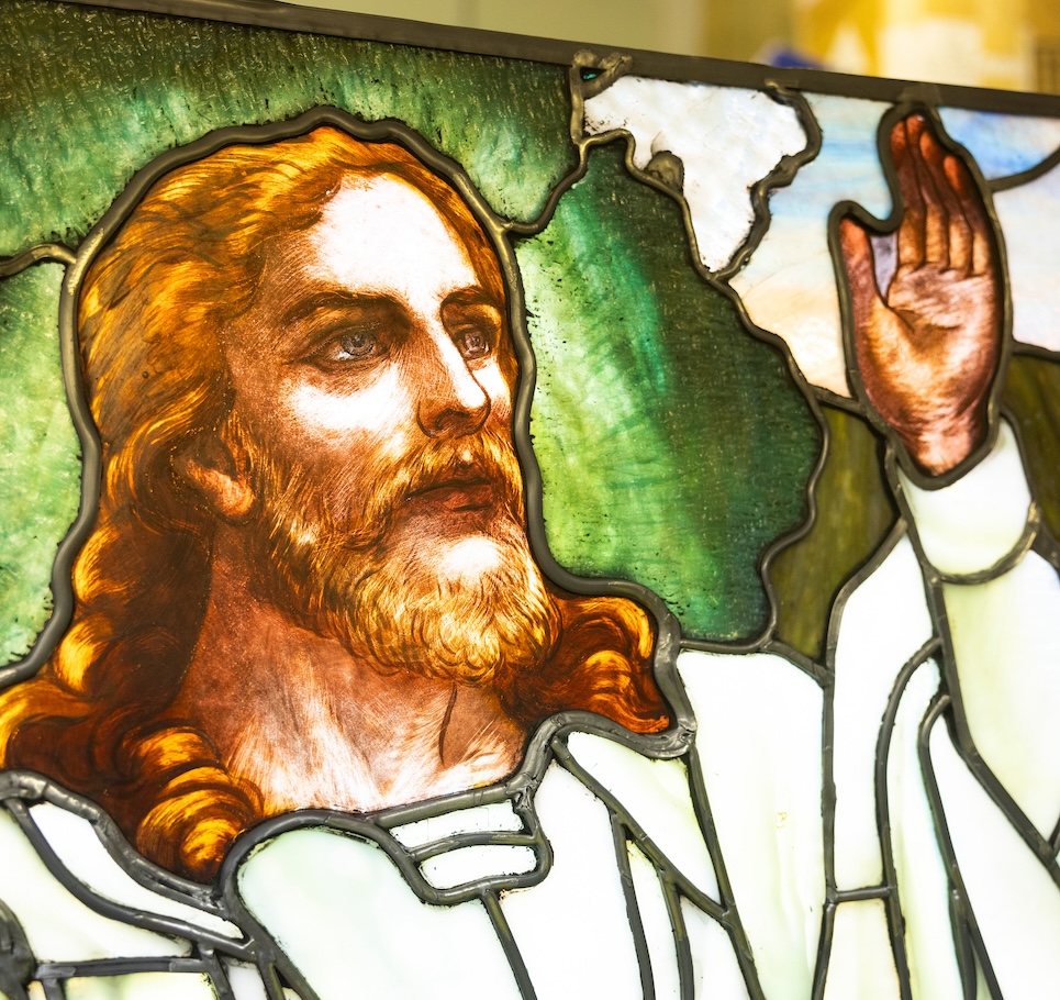 Stained glass image of Jesus Christ.