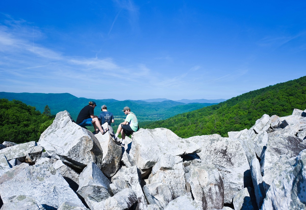 Devil's Marbleyard hike