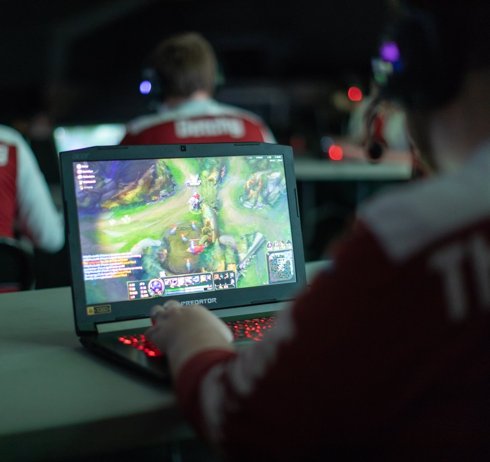 SVU esports member playing League of Legends